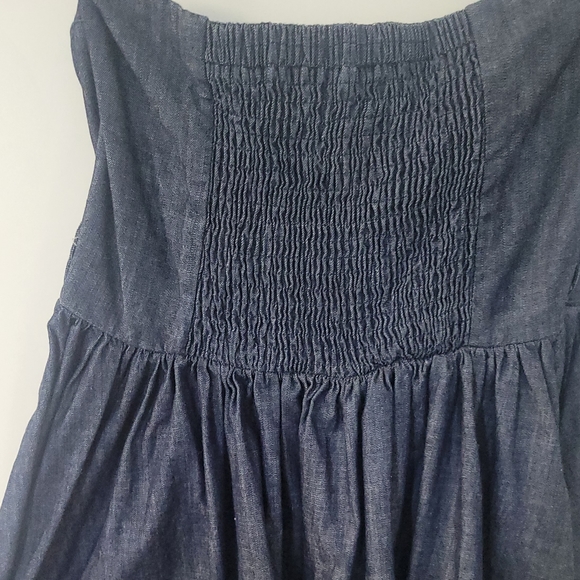 Gorgeous denim dress - Picture 3 of 4